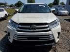 2017 Toyota Highlander SE