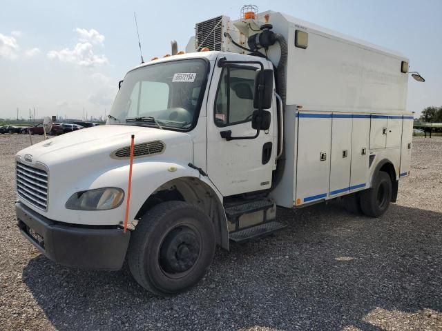 2010 Freightliner M2 106 Medium Duty