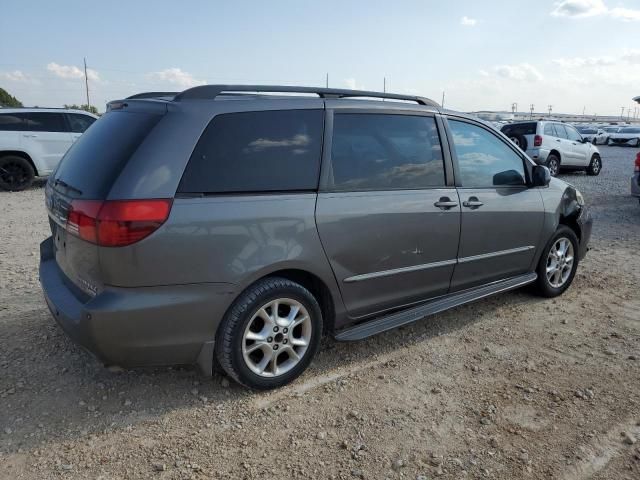 2005 Toyota Sienna XLE