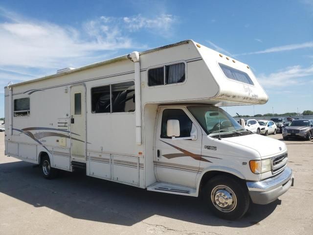 2002 Ford Econoline E450 Super Duty Cutaway Van