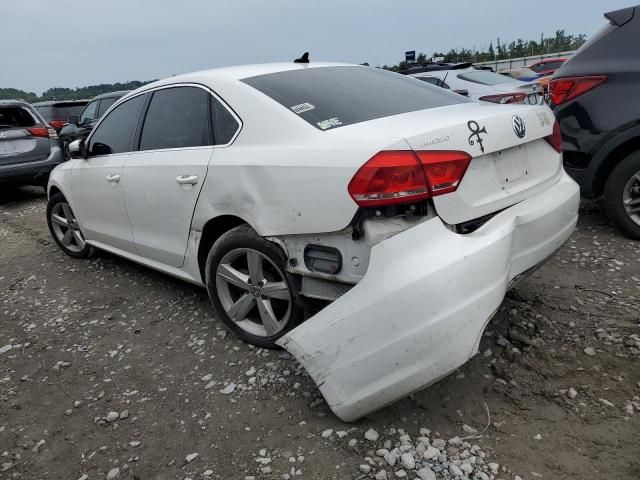 2013 Volkswagen Passat SE