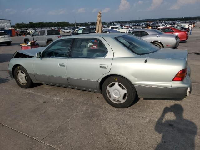 1997 Lexus LS 400