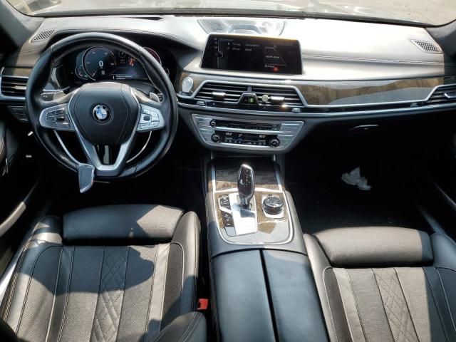 2016 BMW 750 XI