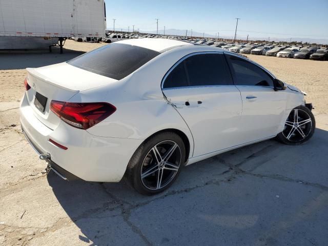 2019 Mercedes-Benz A 220