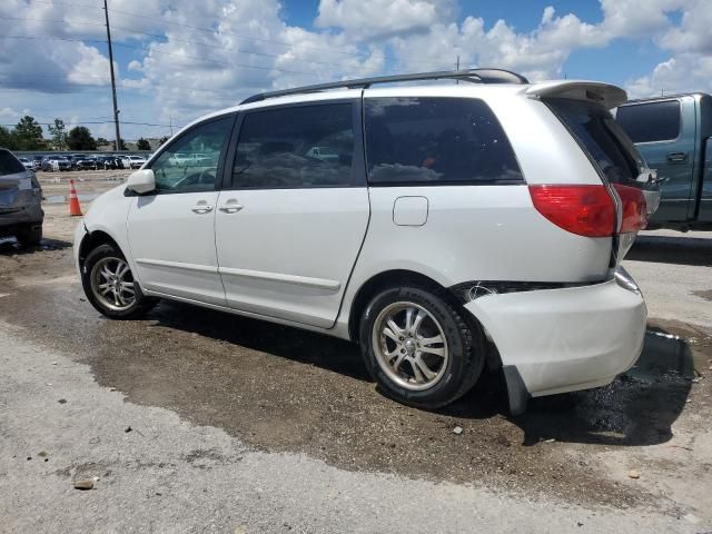 2006 Toyota Sienna XLE