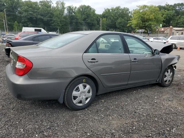 2004 Toyota Camry LE