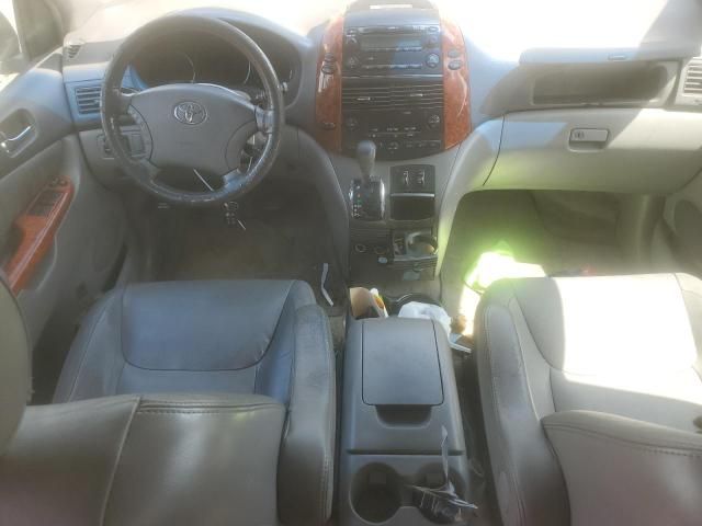 2007 Toyota Sienna XLE