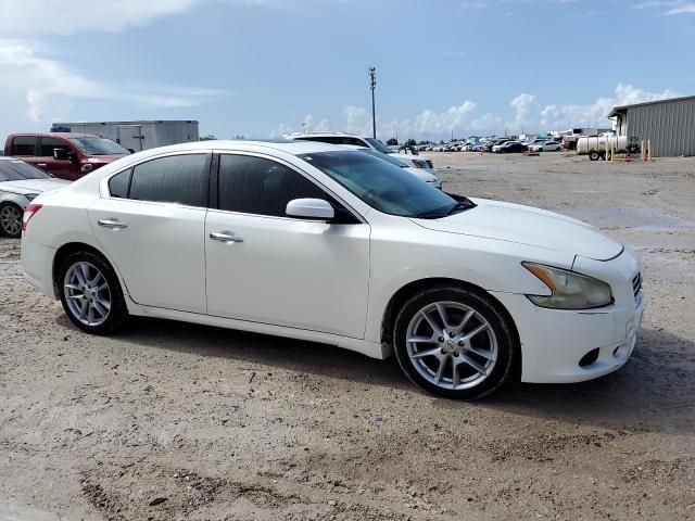 2010 Nissan Maxima S