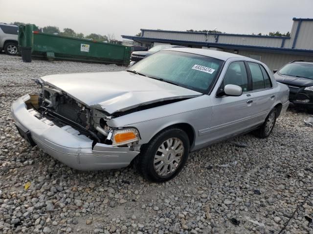 2003 Ford Crown Victoria LX