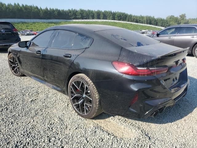 2022 BMW M8