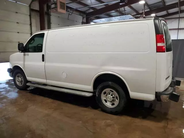 2018 Chevrolet Express G2500