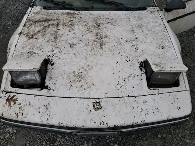 1984 Pontiac Fiero SE