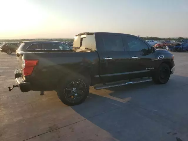 2017 Nissan Titan SV