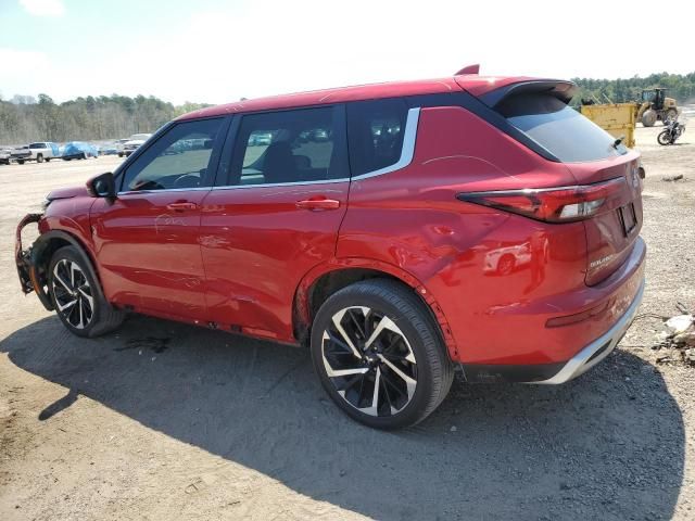 2023 Mitsubishi Outlander SE