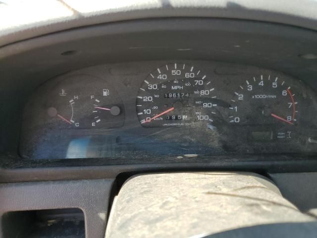 1995 Nissan Pathfinder LE