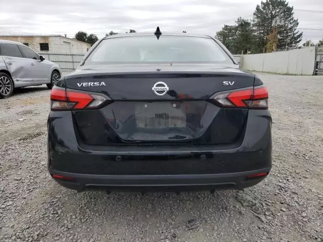 2021 Nissan Versa SV