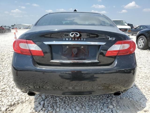 2011 Infiniti M37