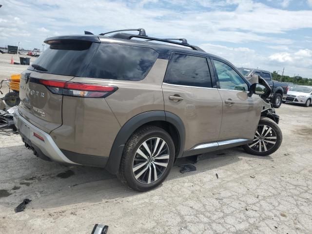 2023 Nissan Pathfinder Platinum