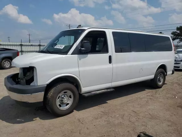 2017 Chevrolet Express G3500 LT