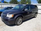 2016 Chrysler Town & Country Touring L