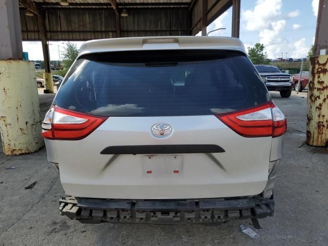 2015 Toyota Sienna