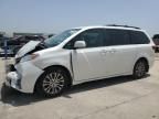 2020 Toyota Sienna XLE