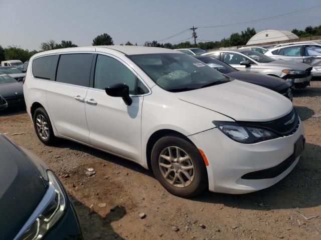 2024 Chrysler Voyager LX