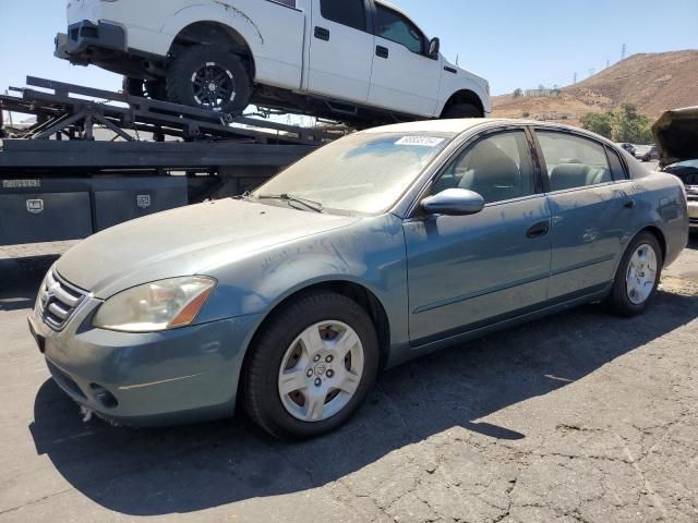 2002 Nissan Altima Base