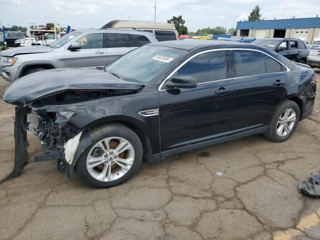 2018 Ford Taurus SEL