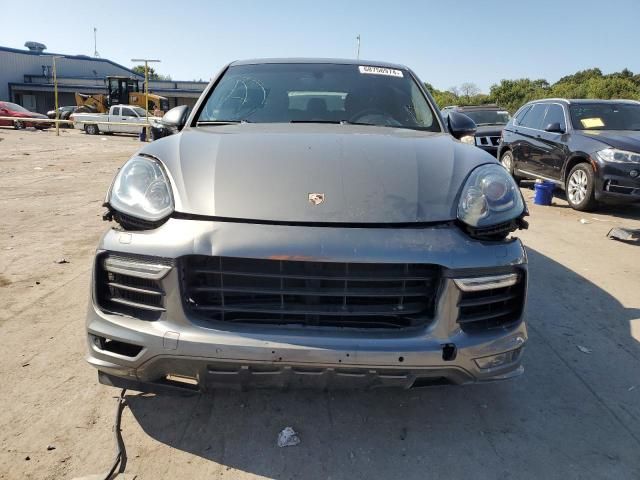 2016 Porsche Cayenne GTS