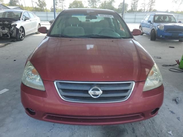 2004 Nissan Altima Base