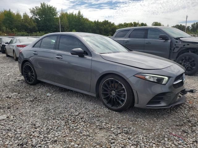 2021 Mercedes-Benz A 220