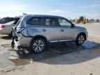 2019 Mitsubishi Outlander SE