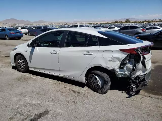 2021 Toyota Prius Prime LE