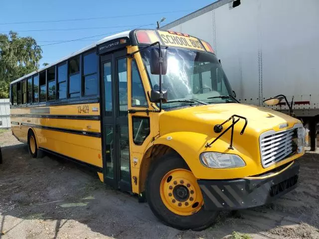 2015 Freightliner Chassis B2B