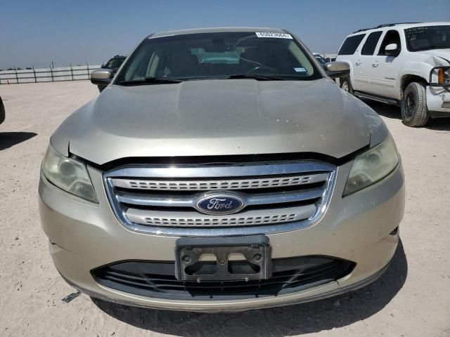 2011 Ford Taurus SEL