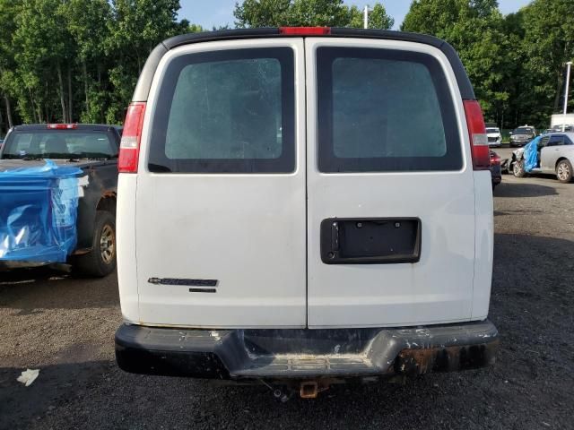 2016 Chevrolet Express G2500