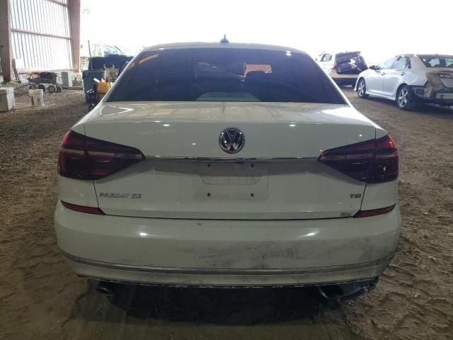 2017 Volkswagen Passat SE