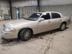 2005 Lincoln Town Car Signature Limited