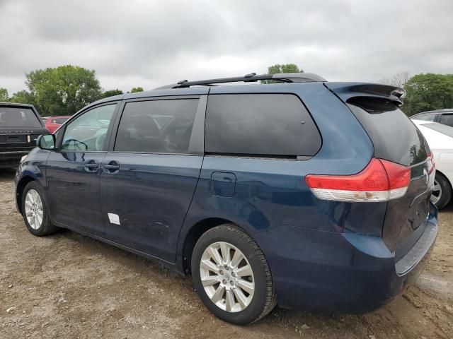 2012 Toyota Sienna LE