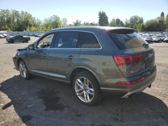 2018 Audi Q7 Prestige