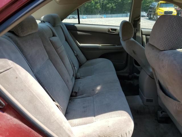 2004 Toyota Camry LE