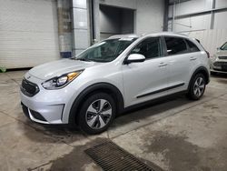 KIA Vehiculos salvage en venta: 2017 KIA Niro FE