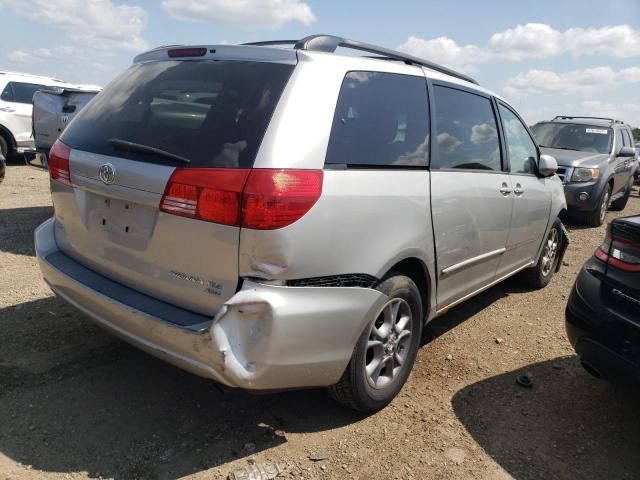 2004 Toyota Sienna XLE