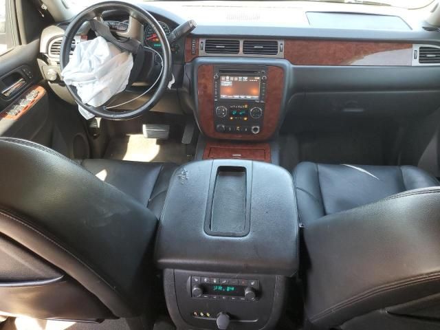 2012 Chevrolet Suburban C1500 LTZ