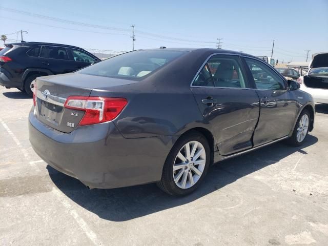 2013 Toyota Camry Hybrid