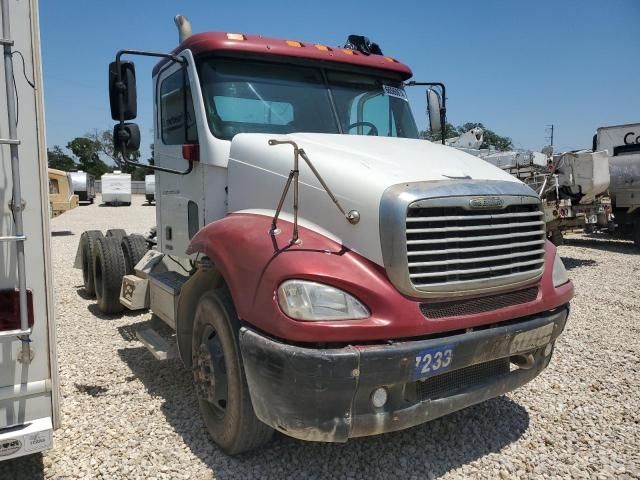 2005 Freightliner Columbia 112