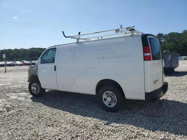 2021 Chevrolet Express G2500