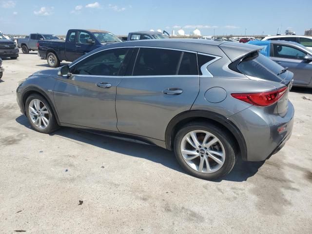 2018 Infiniti QX30 Base