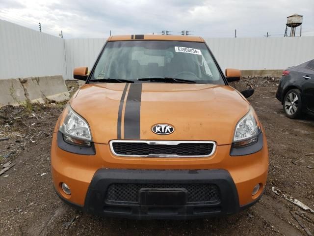 2010 KIA Soul +